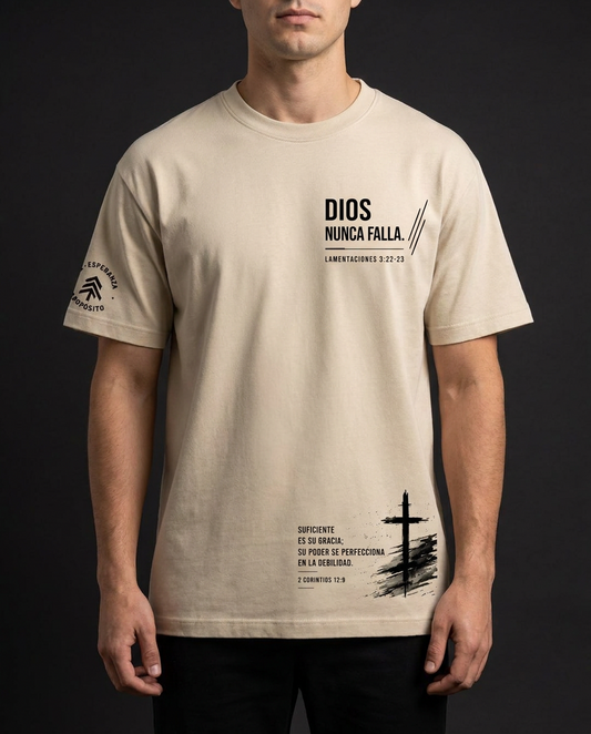 Dios Nunca Falla | Camiseta Cristiana Beige Unisex – Fe, Esperanza y Propósito