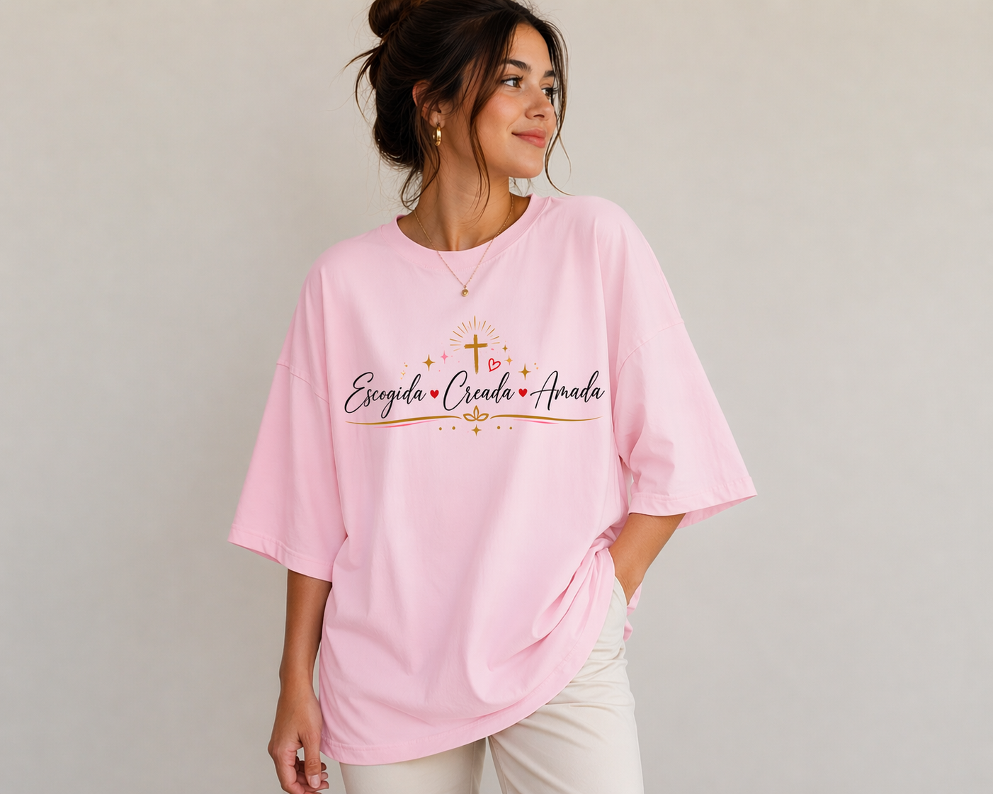 Camiseta Oversize Cristiana “Escogida, Creada y Amada”