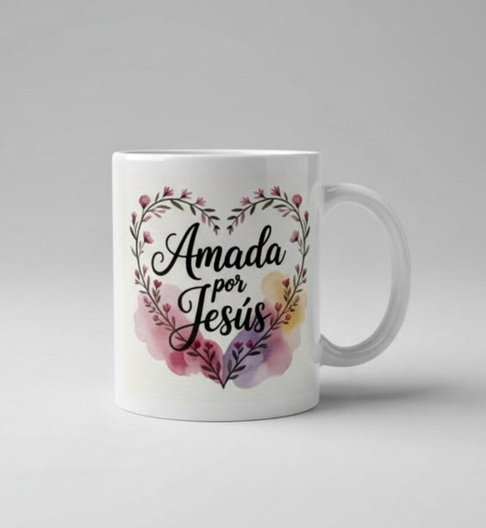 Taza “Amada por Jesús” – Edición Floral Inspiradora