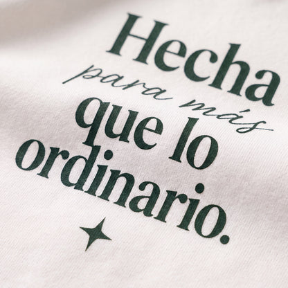 Hoodie Cristiano "Hecha para más que lo ordinario" | Sudadera con Capucha Blanca | Unisex