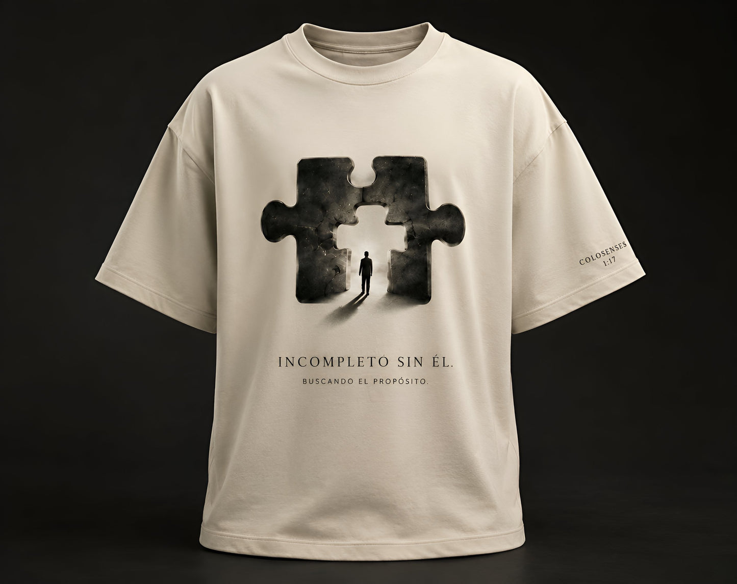 T-Shirt Oversize Cristiana – Incompleto Sin Él | Colosenses 1:17