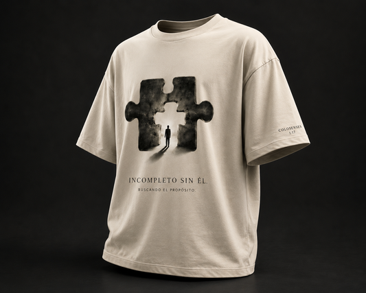 T-Shirt Oversize Cristiana – Incompleto Sin Él | Colosenses 1:17
