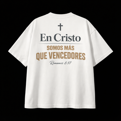 Camisa Oversize En Cristo Somos Más Que Vencedores - Vista trasera